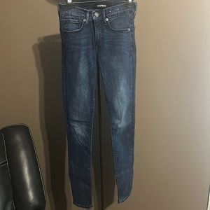 Express stretch + dark wash size 00R only worn 1 time